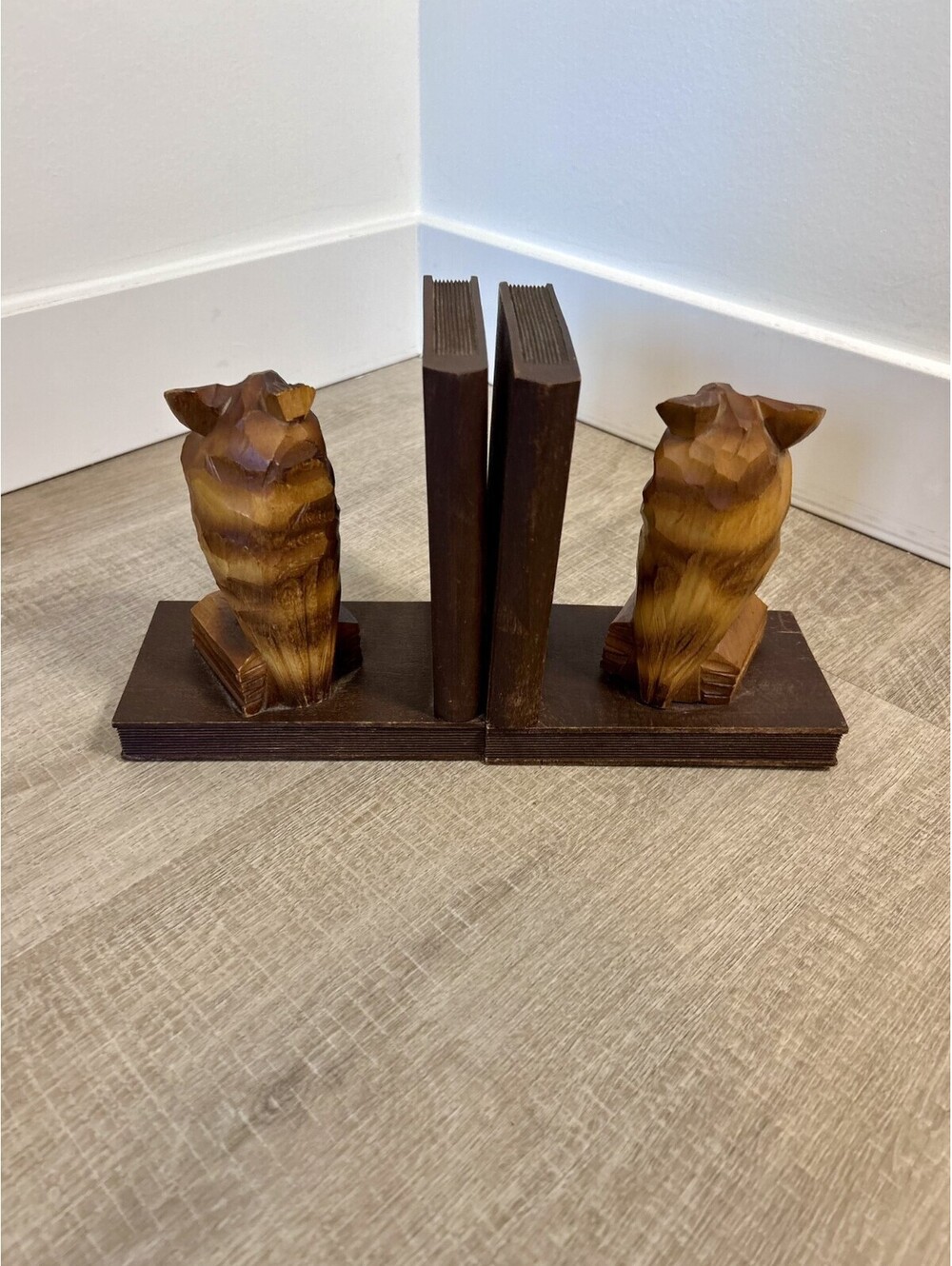 Vintage Hand Carved Wood Owl Bookends Pair MCM Red Eyes Owl - Picture 5 of 6